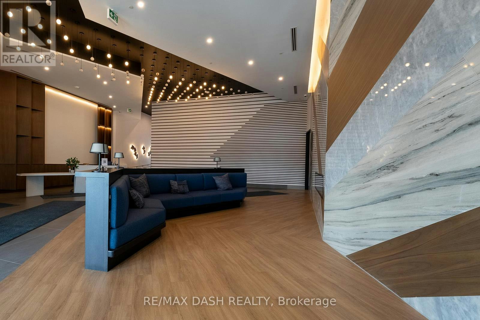 522-1037 The Queensway Avenue, Toronto, ON, M8Z 0H5 - 3