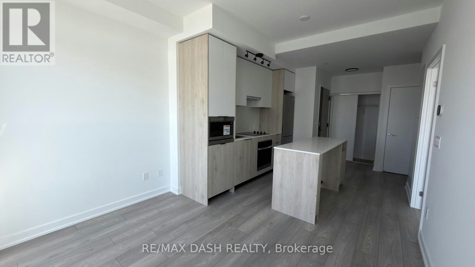 627-1007 The Queensway Avenue, Toronto, ON, M8Z 0H4 - 9
