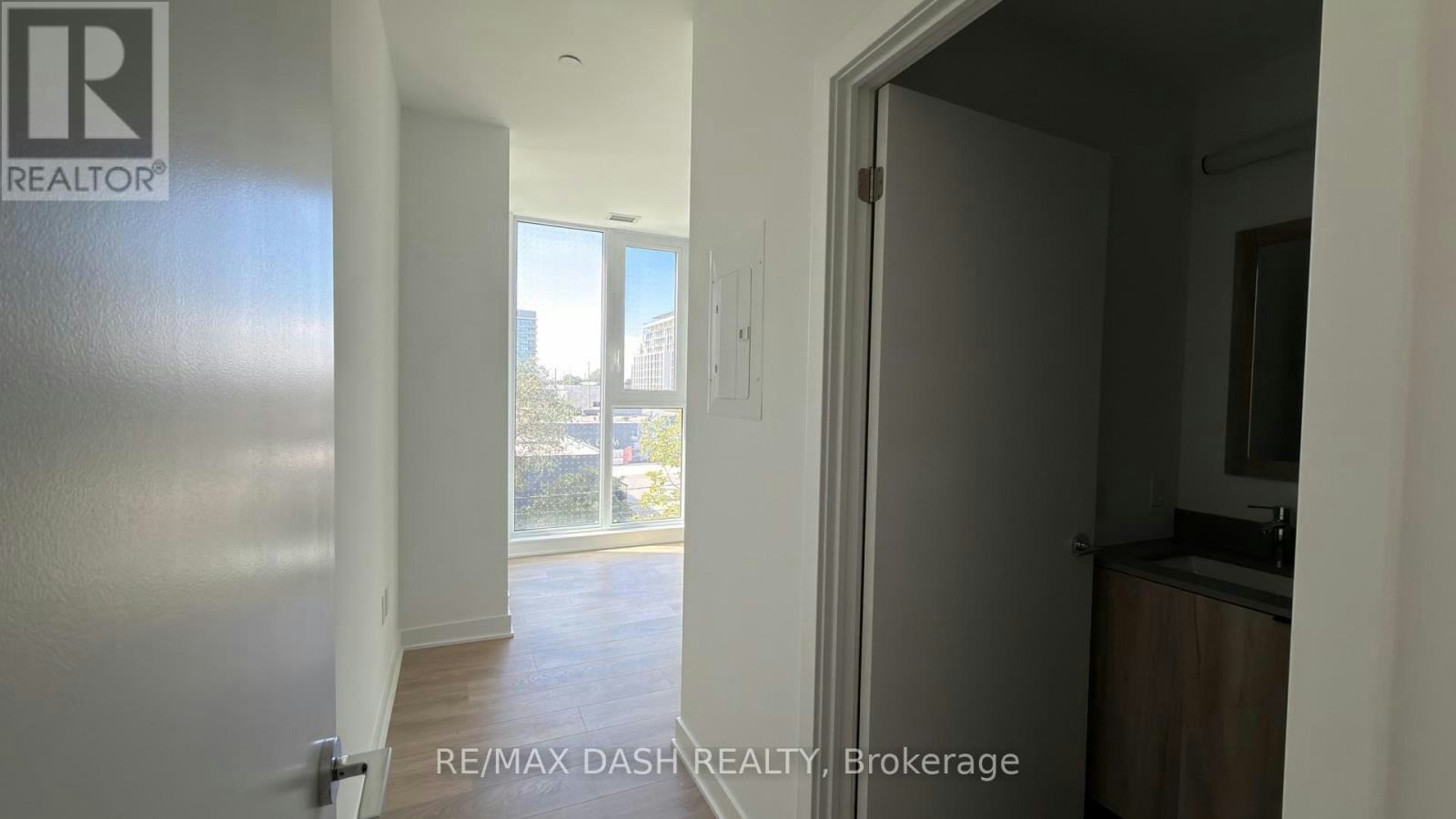 213-1037 The Queensway Avenue, Toronto, ON, M8Z 0H5 - 12