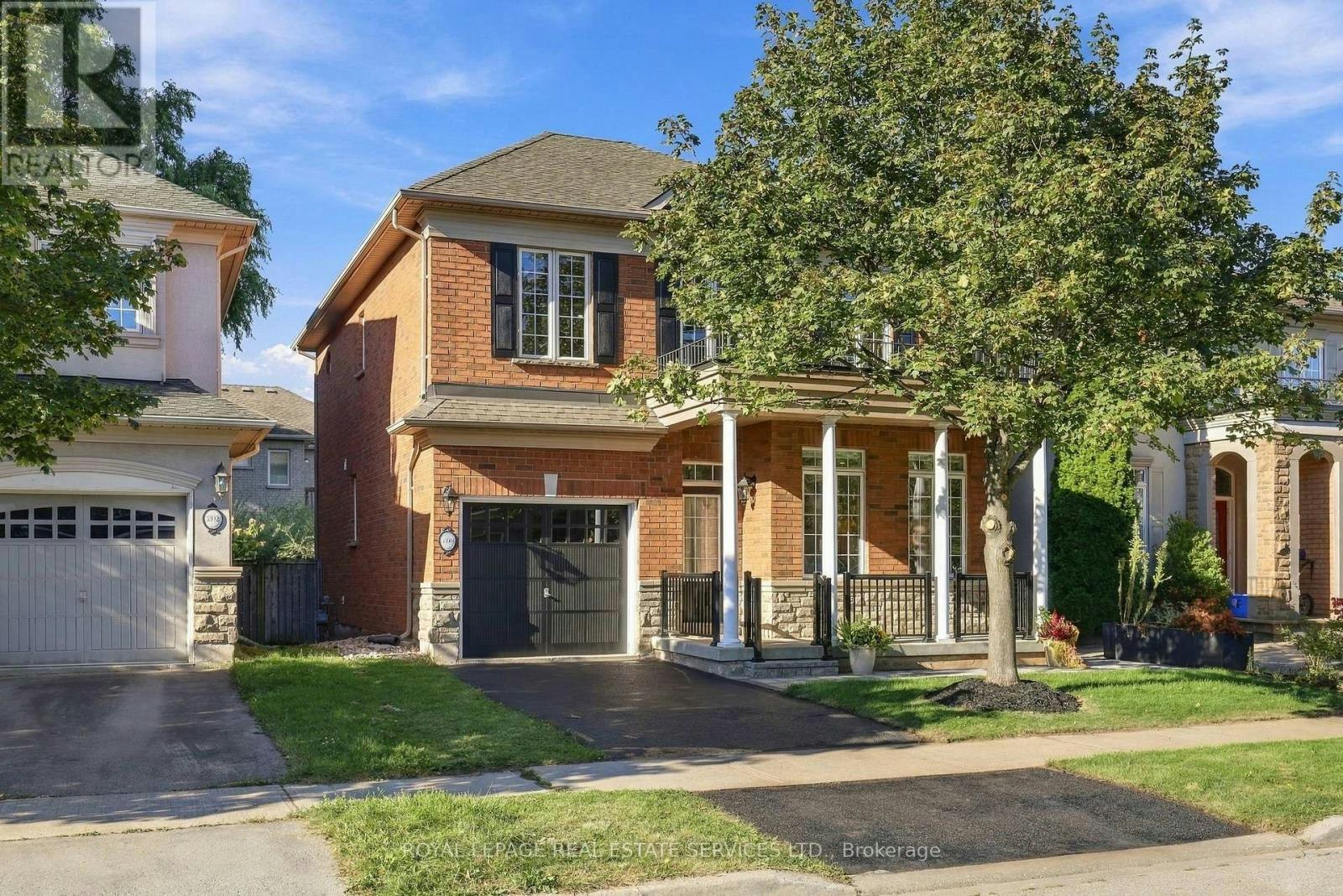 3396 Hayhurst Crescent, Oakville, ON, L6L 6W9