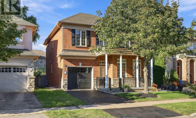 3396 Hayhurst Crescent