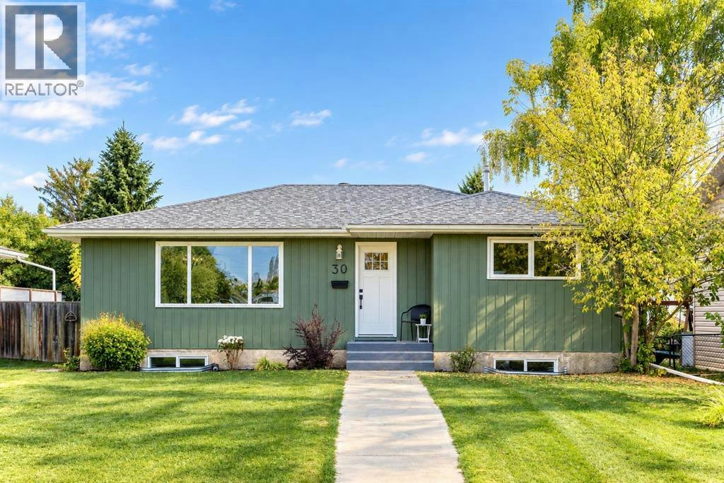 30 Welliver Street, Red Deer, AB, T4N 5W6
