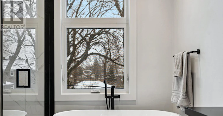 19 Twenty Ninth Street, Toronto, ON, M8W 3A9 - 16