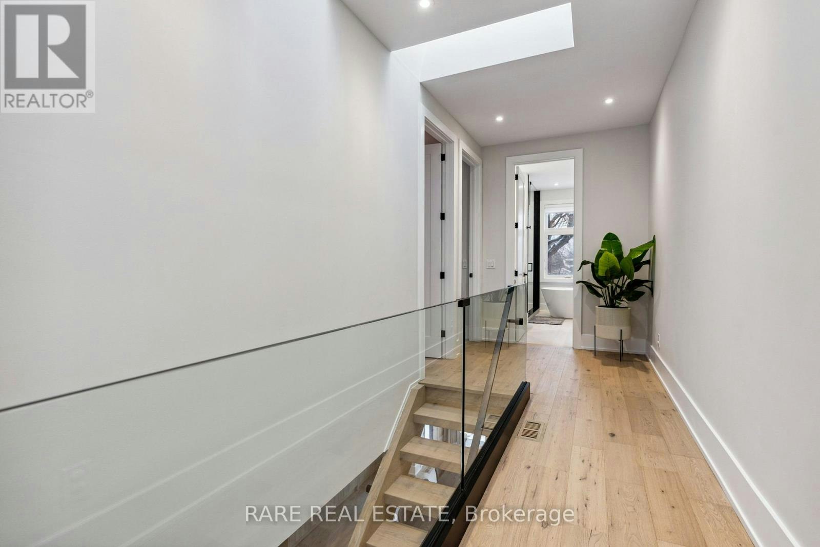 19 Twenty Ninth Street, Toronto, ON, M8W 3A9 - 11