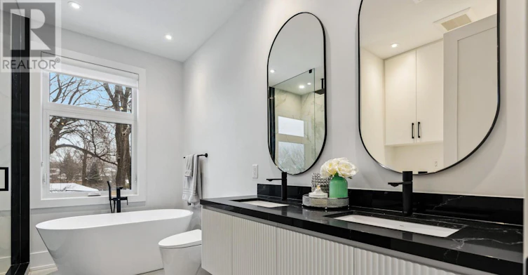 19 Twenty Ninth Street, Toronto, ON, M8W 3A9 - 14