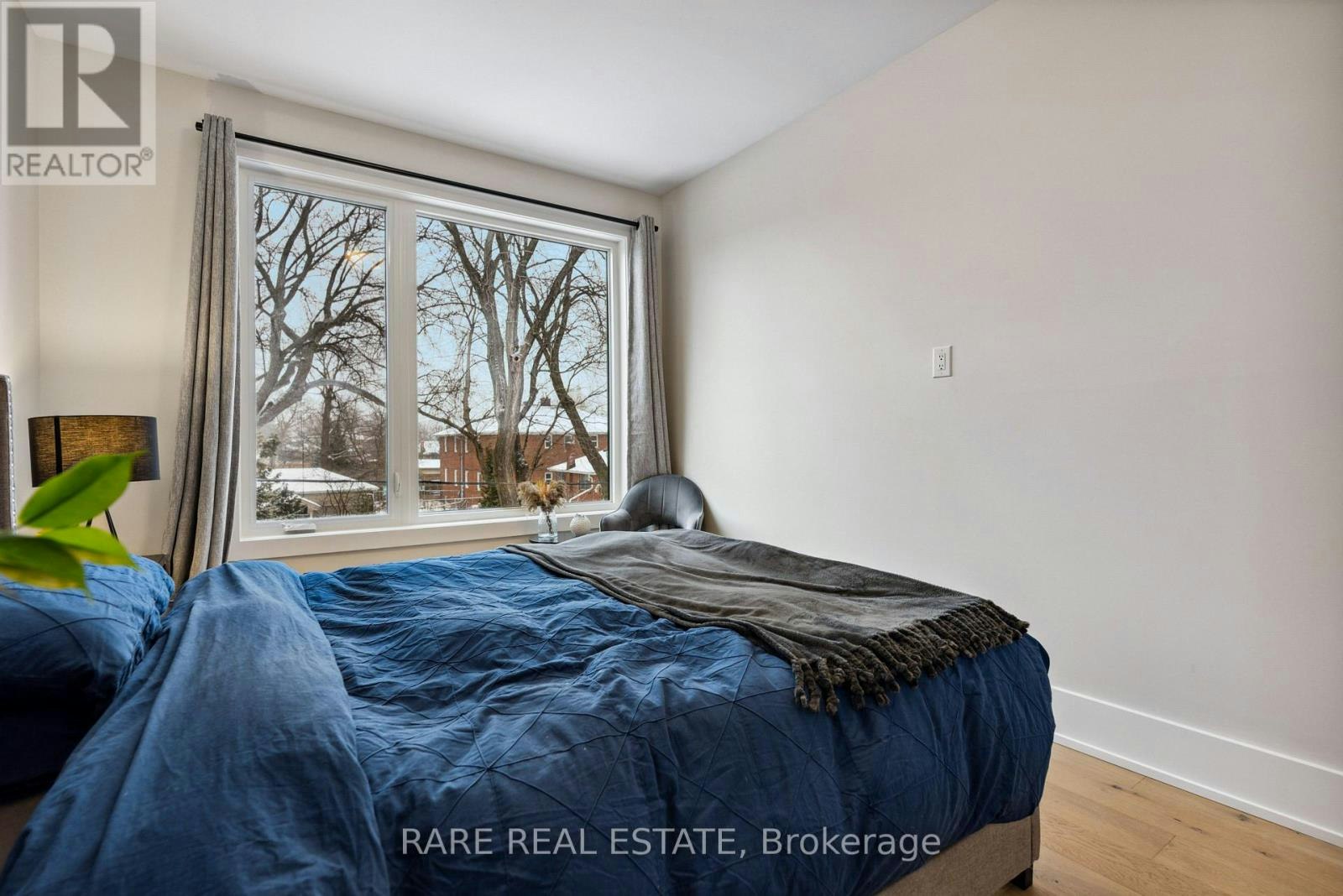 19 Twenty Ninth Street, Toronto, ON, M8W 3A9 - 19