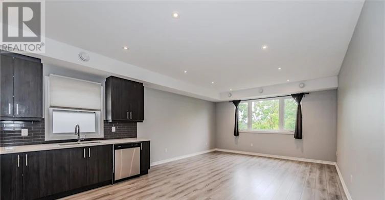 3-17 Mary Street, Kitchener, ON, N2H 3P9 - 3