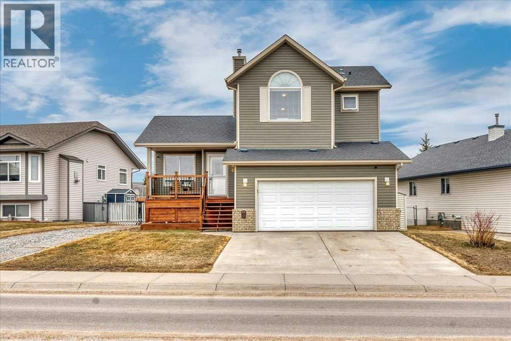 90 Parklane Drive, Strathmore, AB, T1P 1R2