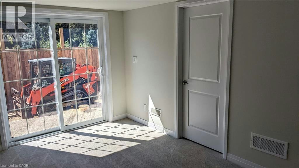 8-311 Woolwich Street, Waterloo, ON, N2K 0H4 - 5