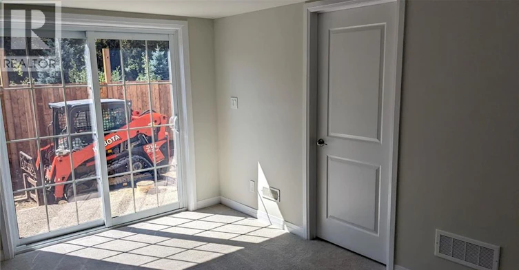 8-311 Woolwich Street, Waterloo, ON, N2K 0H4 - 5