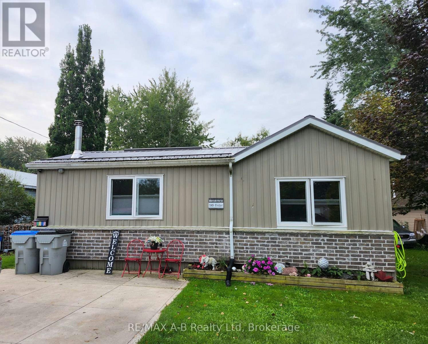 195 Cedar Road, Perth East, ON, N5A 6S6