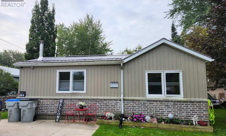 195 Cedar Road