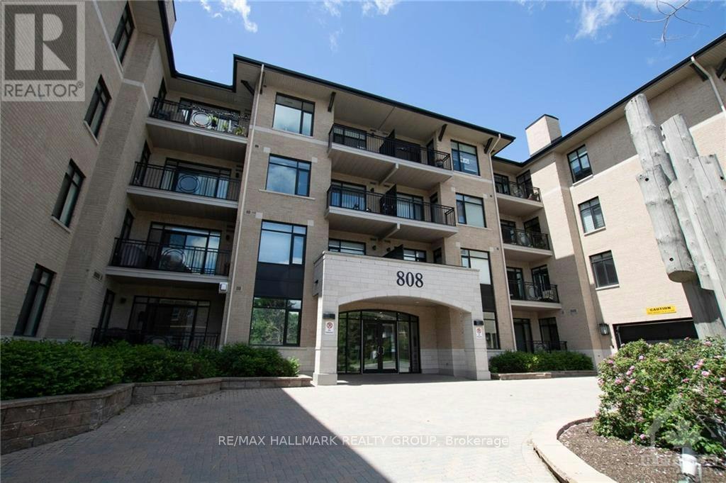 414-808 Bronson Avenue, Ottawa, ON, K1S 5A4