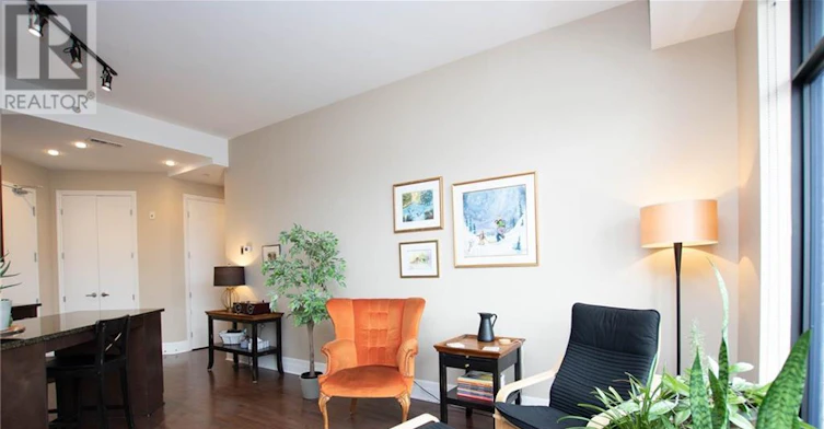 414-808 Bronson Avenue, Ottawa, ON, K1S 5A4 - 13