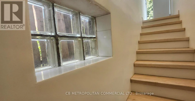 LOWER LEVEL-124 Evans Avenue, Toronto, ON, M8Z 1H9 - 2
