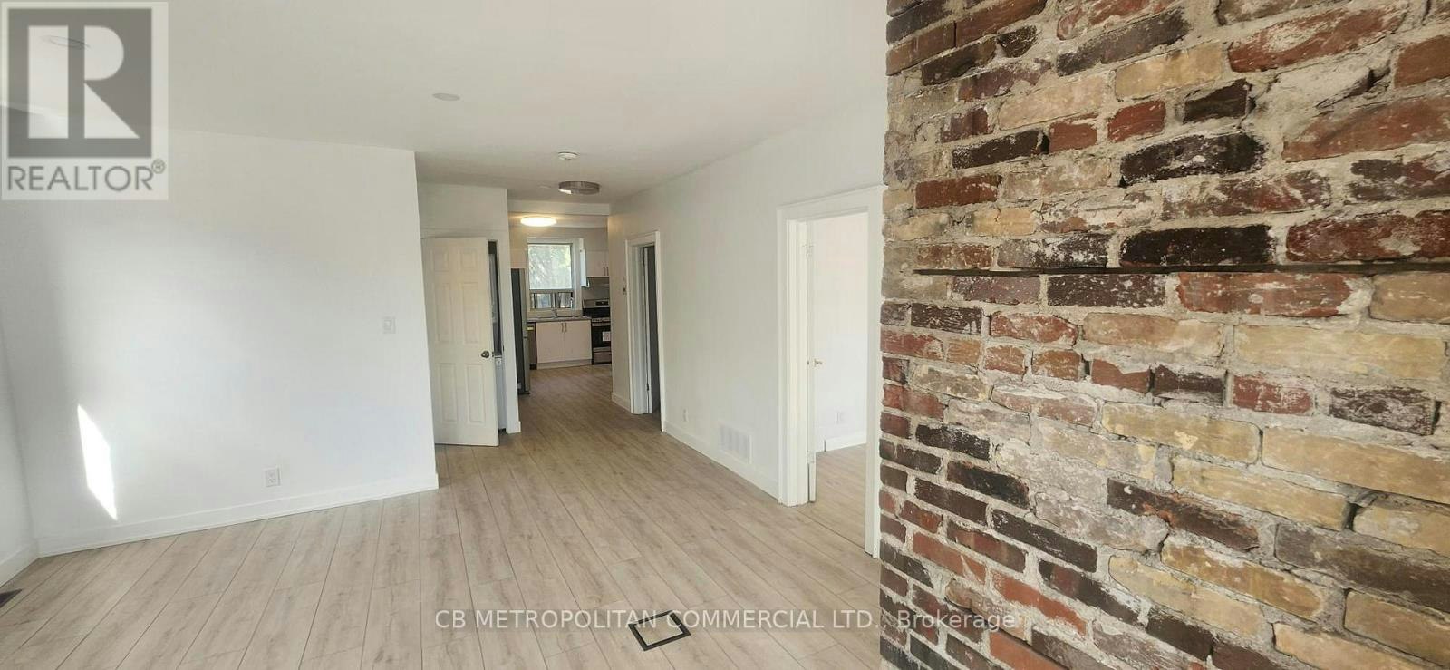 UPPER-124 Evans Avenue, Toronto, ON, M8Z 1H9 - 10