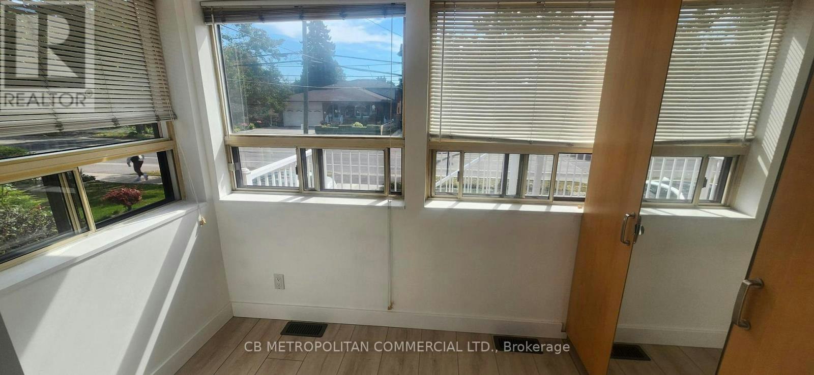 UPPER-124 Evans Avenue, Toronto, ON, M8Z 1H9 - 14