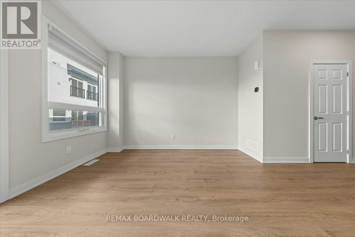 814 Utopie Private, Ottawa, ON, K1W 0M5 - 13