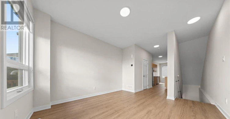 814 Utopie Private, Ottawa, ON, K1W 0M5 - 12