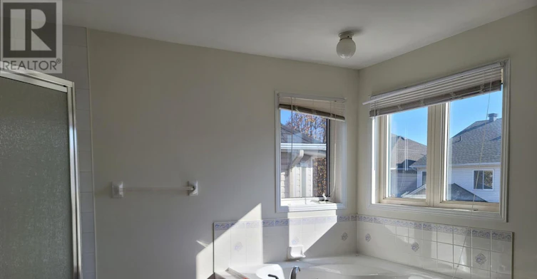 12 Staten Way, Ottawa, ON, K2C 4E7 - 18