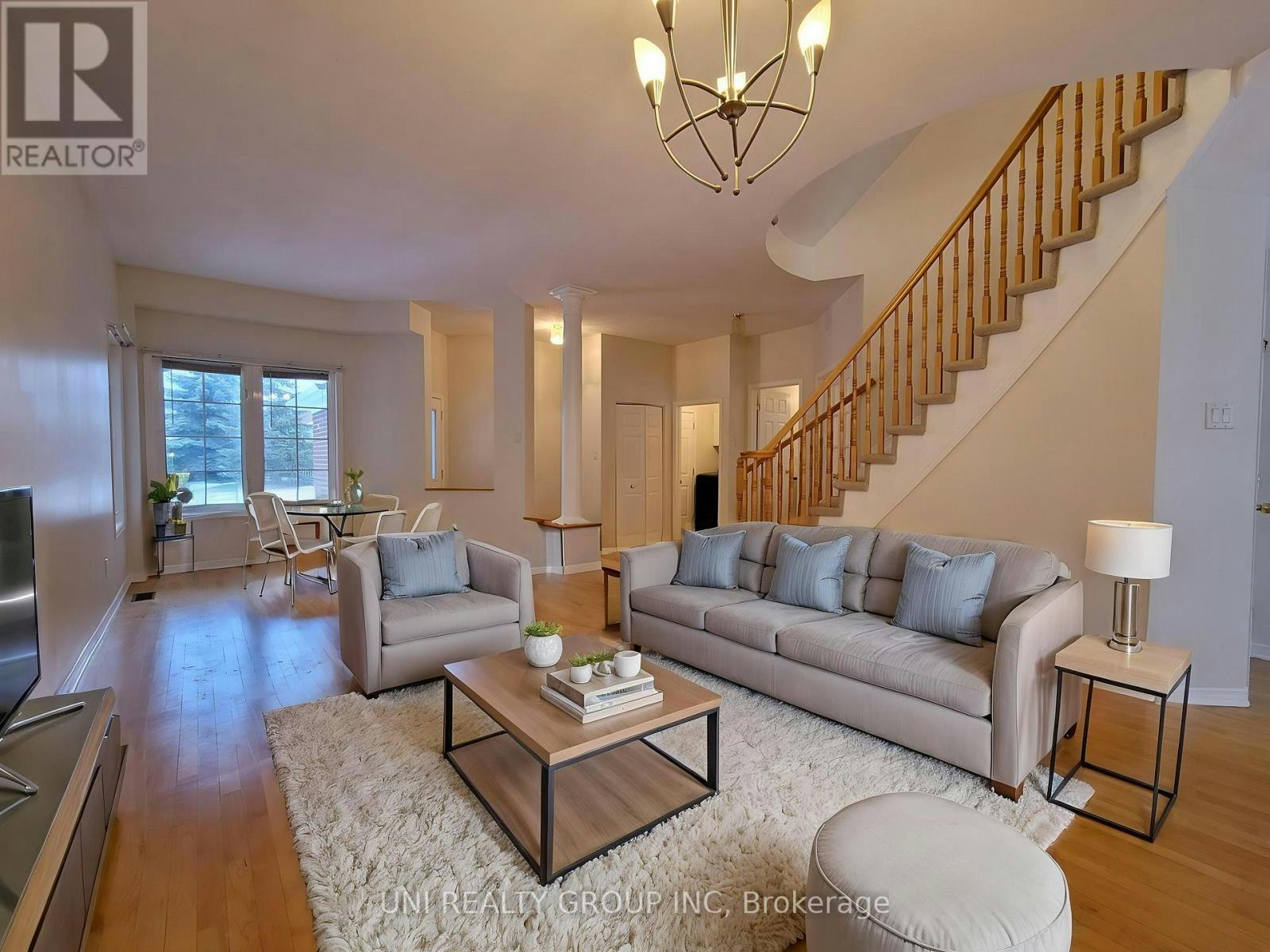 12 Staten Way, Ottawa, ON, K2C 4E7 - 7