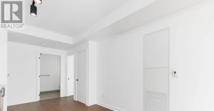 1802-91 Montclair Avenue, Toronto, ON, M5P 0B1 - 20