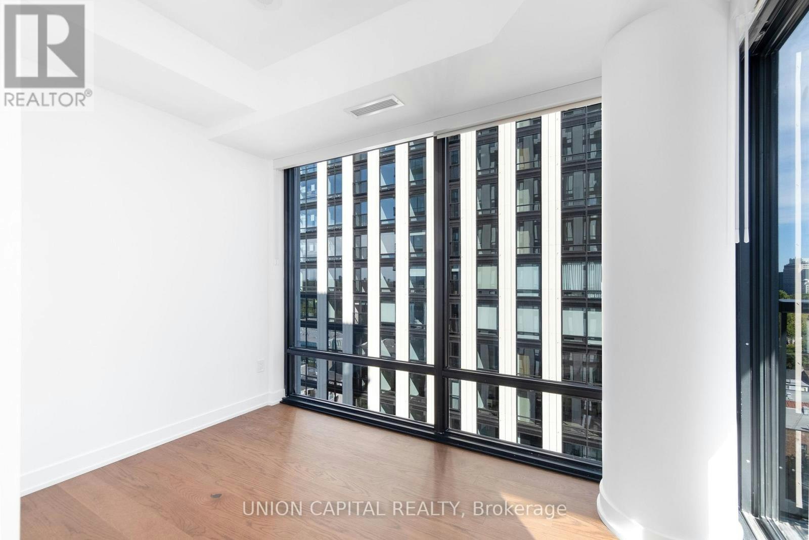 1802-91 Montclair Avenue, Toronto, ON, M5P 0B1 - 34