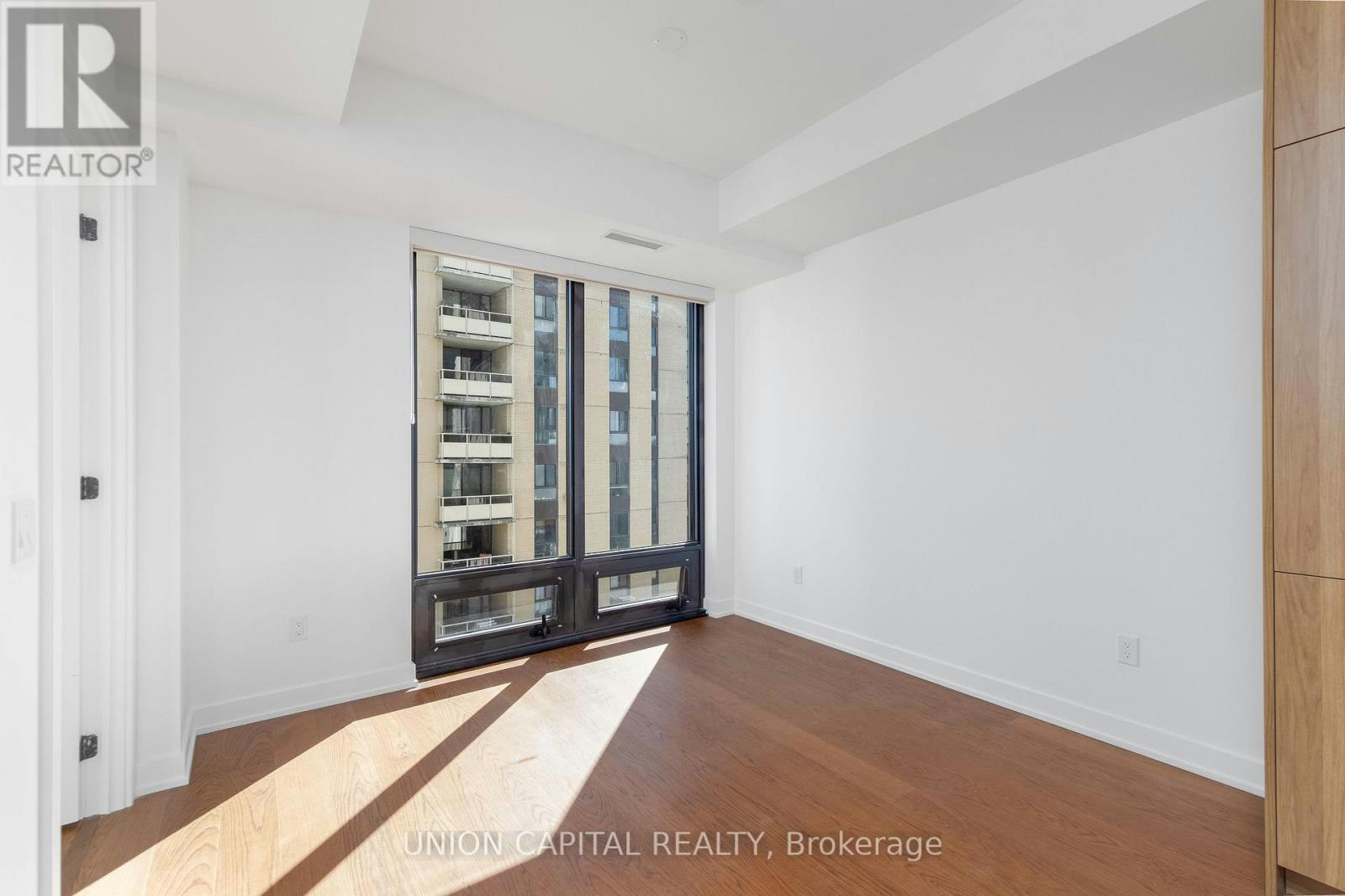 1802-91 Montclair Avenue, Toronto, ON, M5P 0B1 - 22