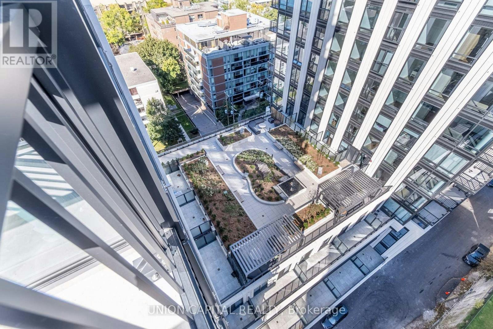 1802-91 Montclair Avenue, Toronto, ON, M5P 0B1 - 45