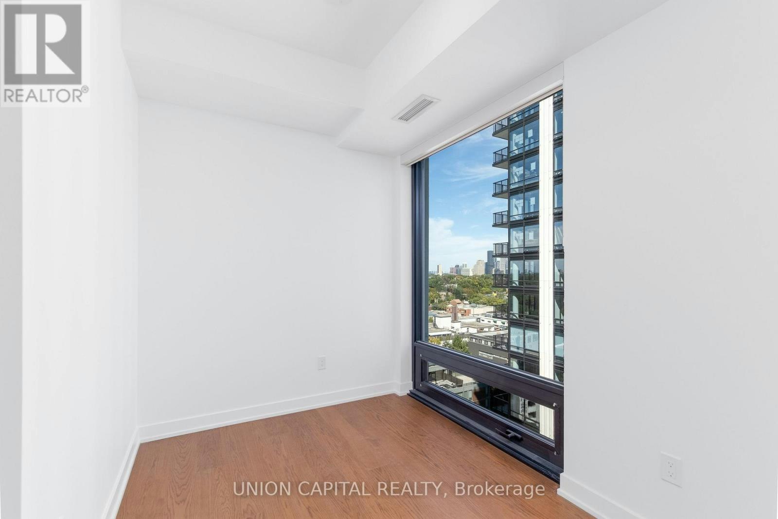 1802-91 Montclair Avenue, Toronto, ON, M5P 0B1 - 31