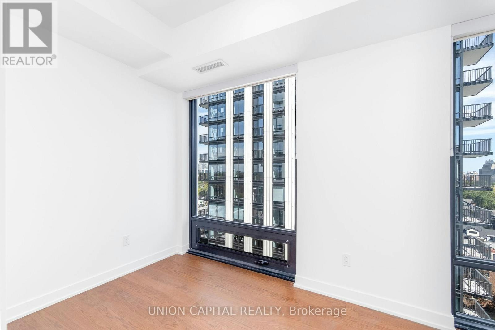 1802-91 Montclair Avenue, Toronto, ON, M5P 0B1 - 27