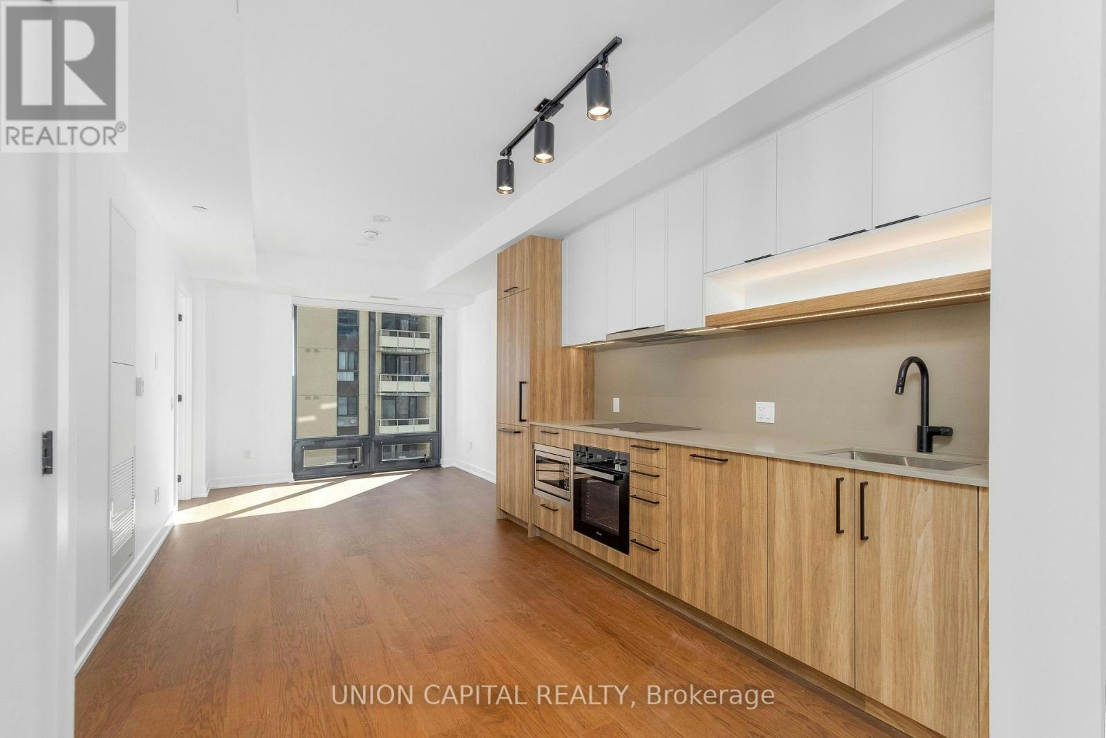 1802-91 Montclair Avenue, Toronto, ON, M5P 0B1 - 15