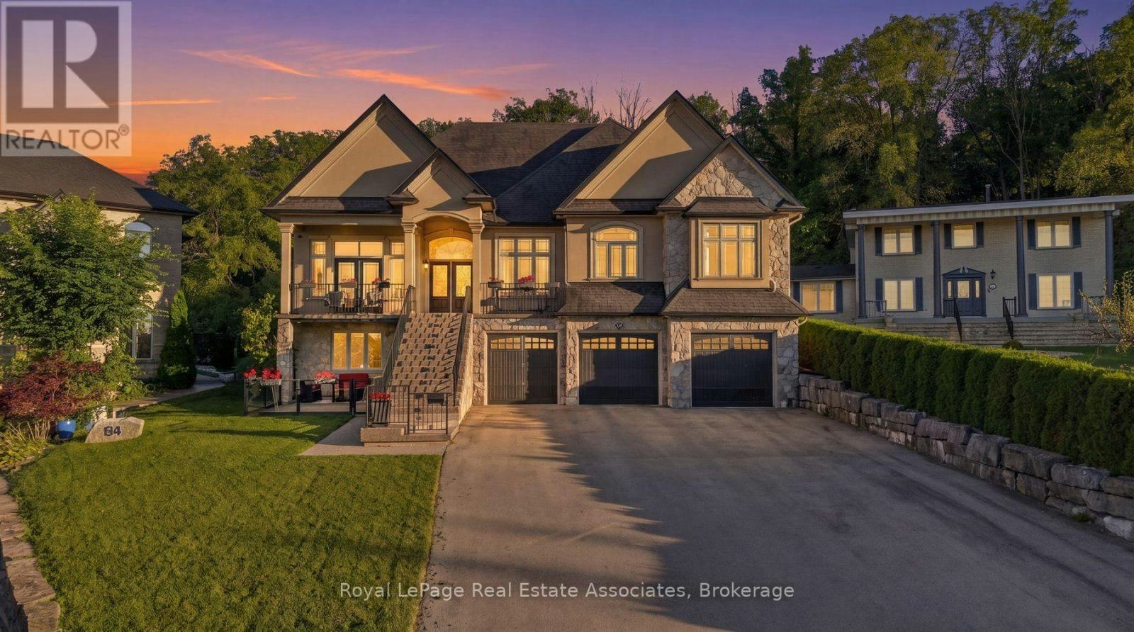 82 Margaret Avenue, Hamilton, ON, L8G 3G5