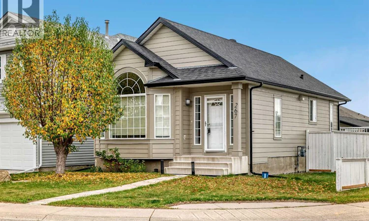 267 Covewood Close NE