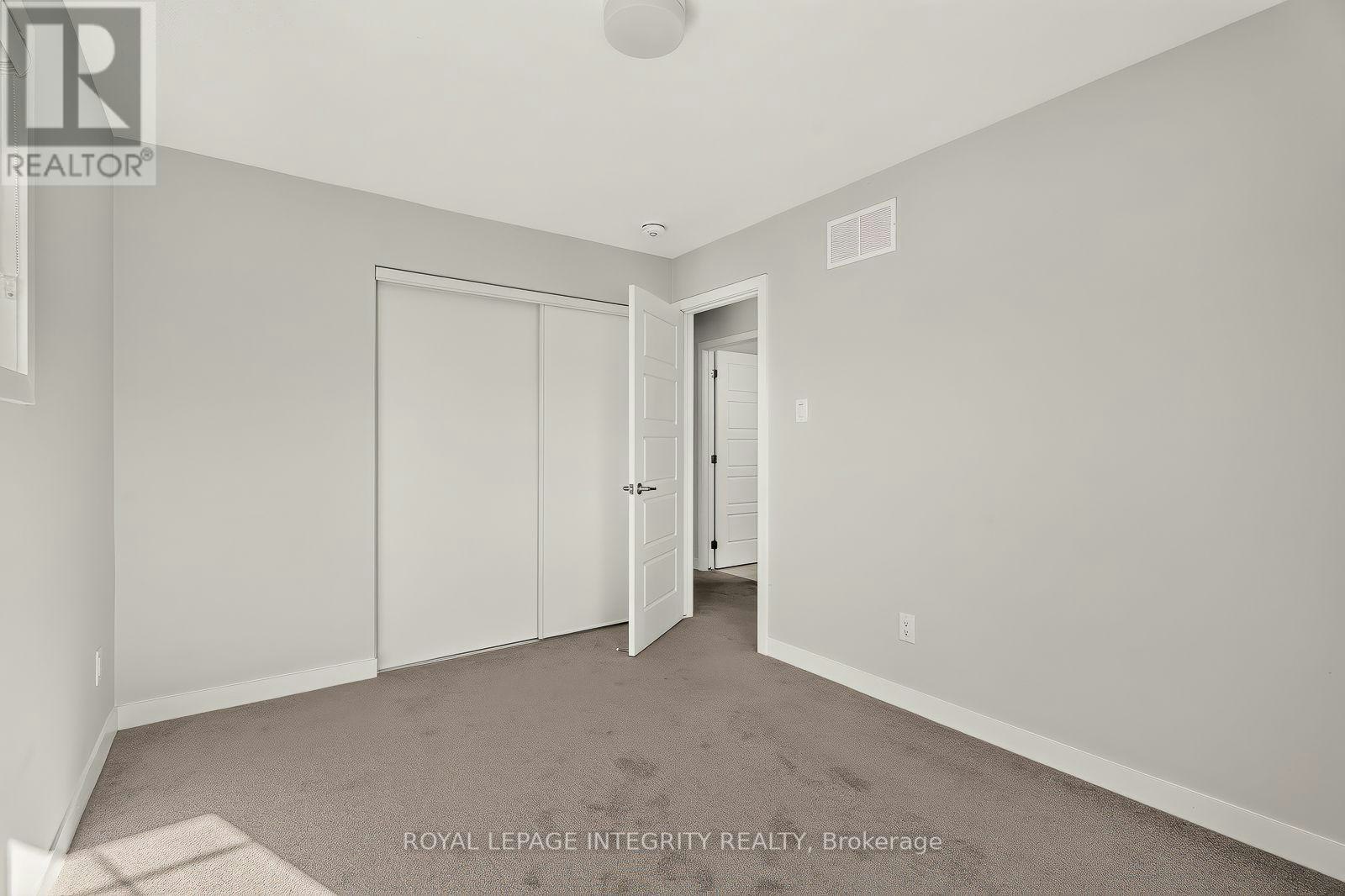 303 Olivenite Private S, Ottawa, ON, K2J 7J4 - 33