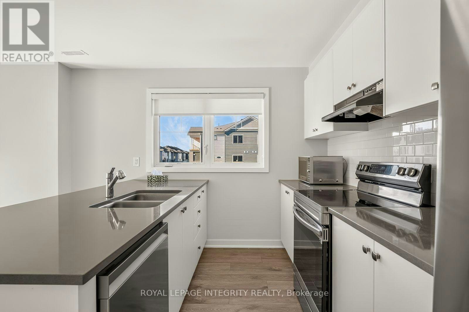 303 Olivenite Private S, Ottawa, ON, K2J 7J4 - 18