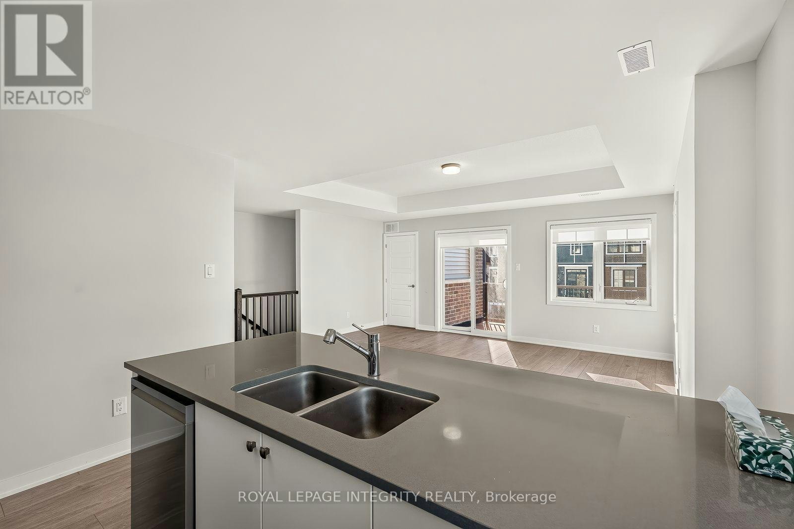 303 Olivenite Private S, Ottawa, ON, K2J 7J4 - 19
