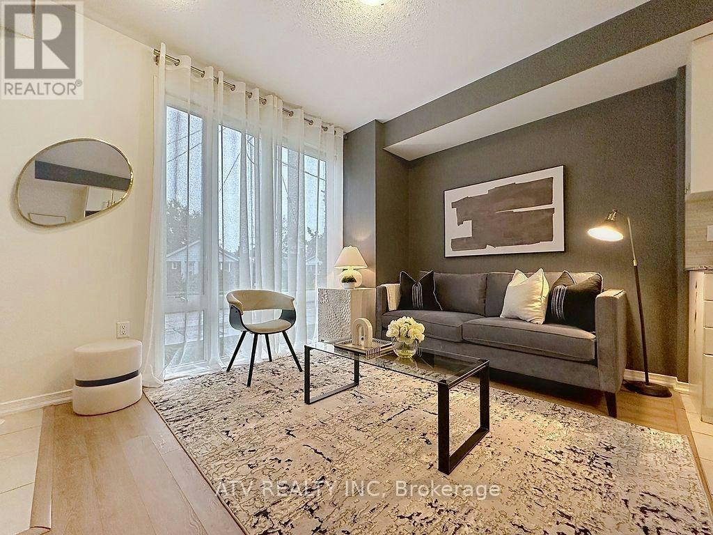 35-26 Fieldway Road, Toronto, ON, M8Z 0E3 - 6