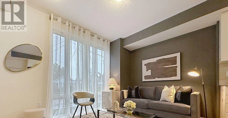 35-26 Fieldway Road, Toronto, ON, M8Z 0E3 - 6