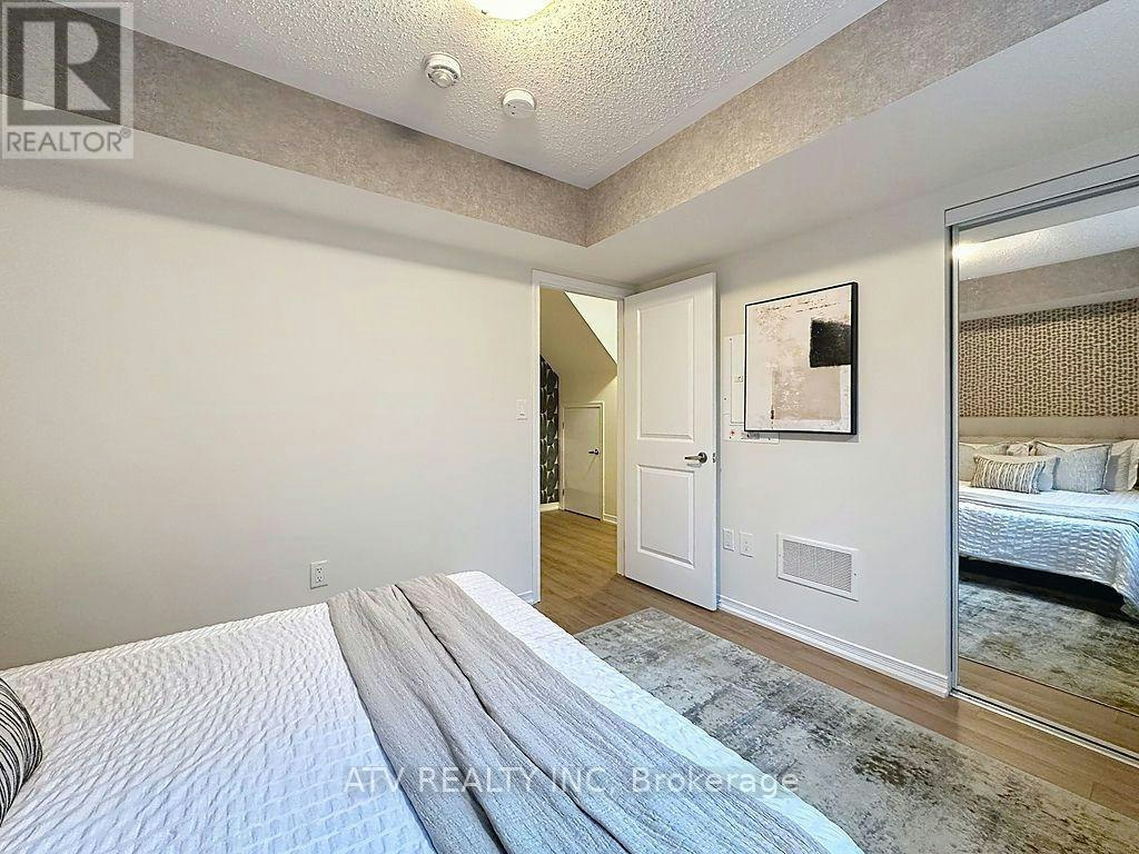 35-26 Fieldway Road, Toronto, ON, M8Z 0E3 - 23
