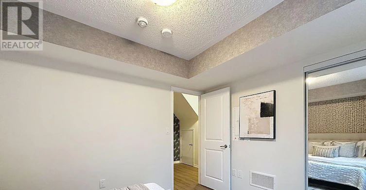35-26 Fieldway Road, Toronto, ON, M8Z 0E3 - 23