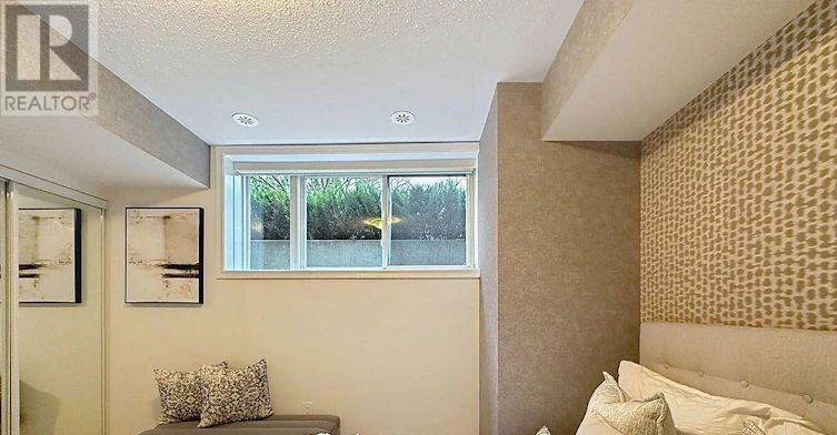 35-26 Fieldway Road, Toronto, ON, M8Z 0E3 - 33