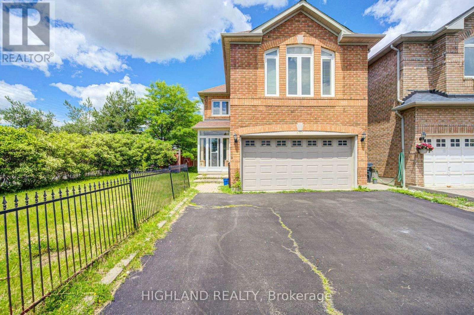 BASEMENT-5327 Landsborough Avenue, Mississauga, ON, L5R 3X1