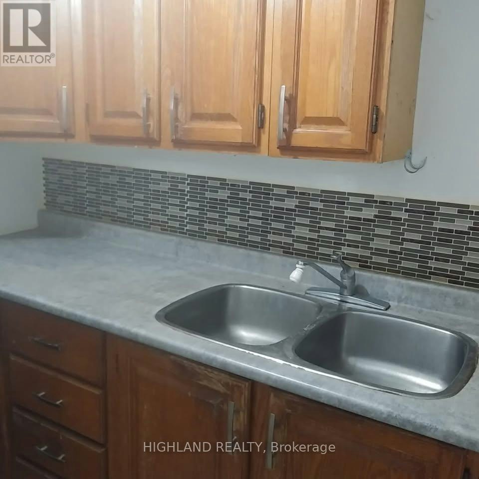 BASEMENT-5327 Landsborough Avenue, Mississauga, ON, L5R 3X1 - 10