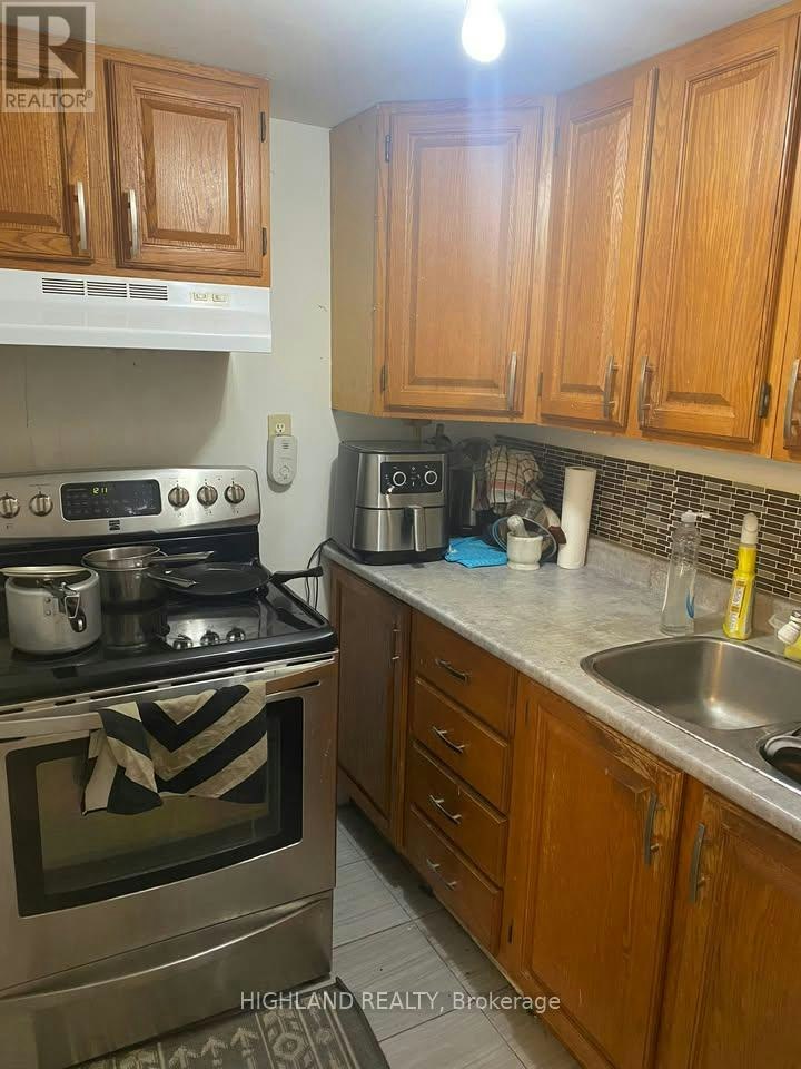 BASEMENT-5327 Landsborough Avenue, Mississauga, ON, L5R 3X1 - 9