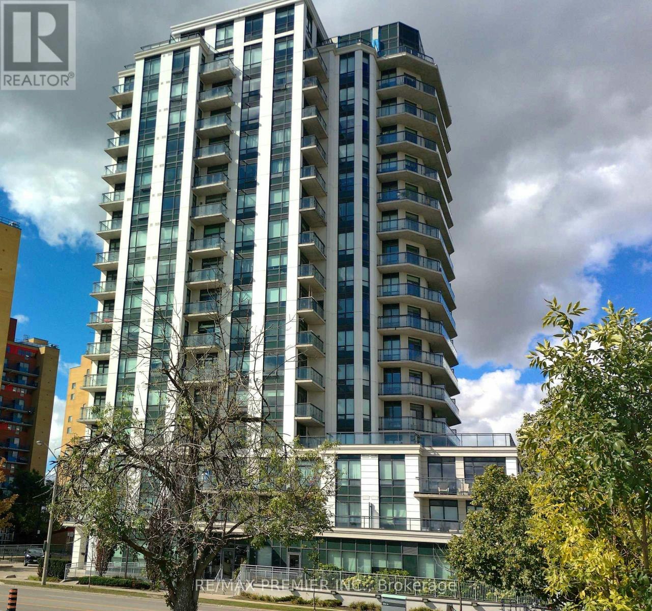 404-840 Queens Plate Drive, Toronto, ON, M9W 0E7