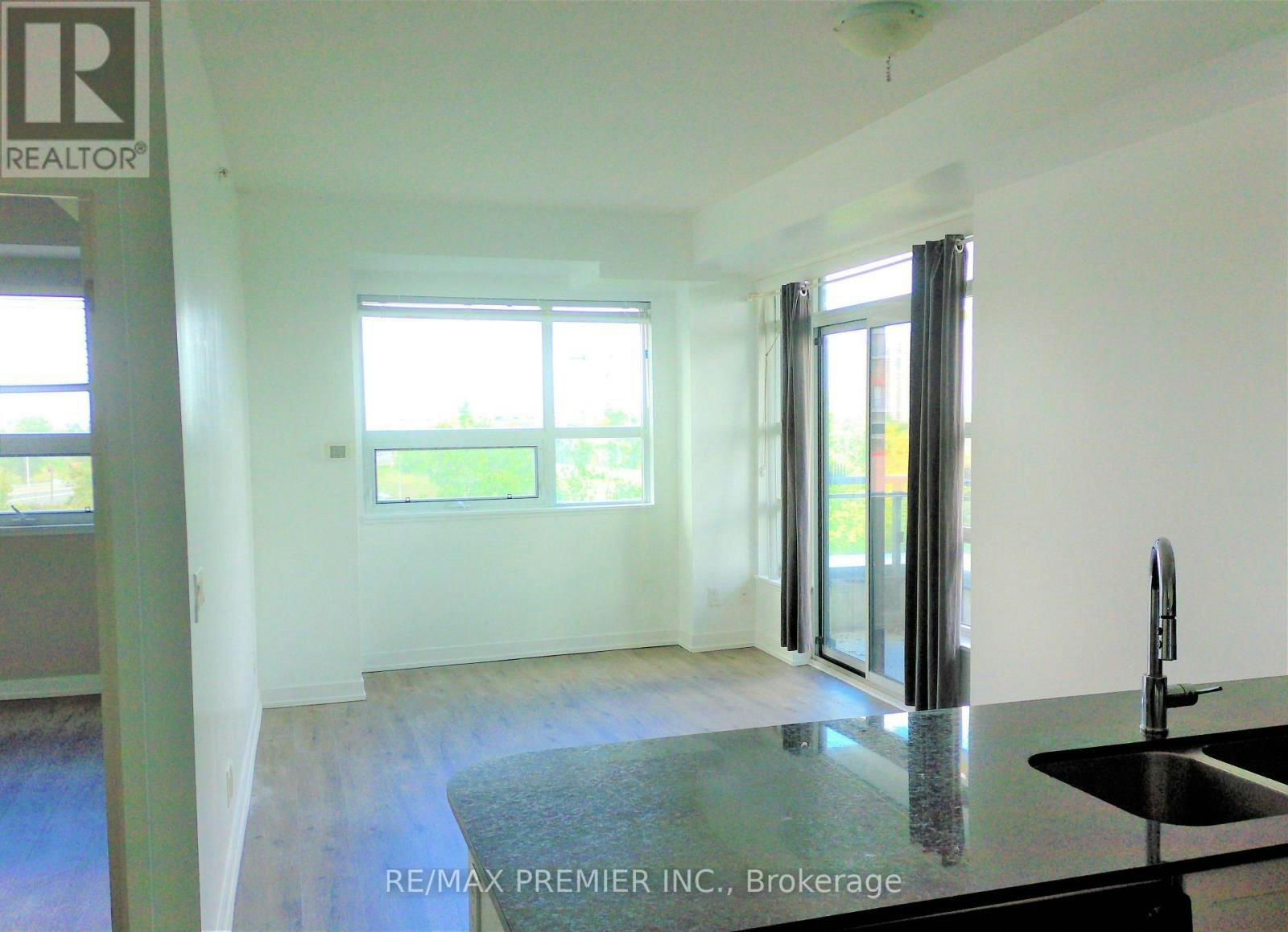 404-840 Queens Plate Drive, Toronto, ON, M9W 0E7 - 8
