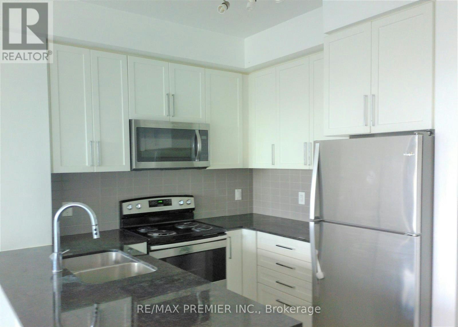 404-840 Queens Plate Drive, Toronto, ON, M9W 0E7 - 4