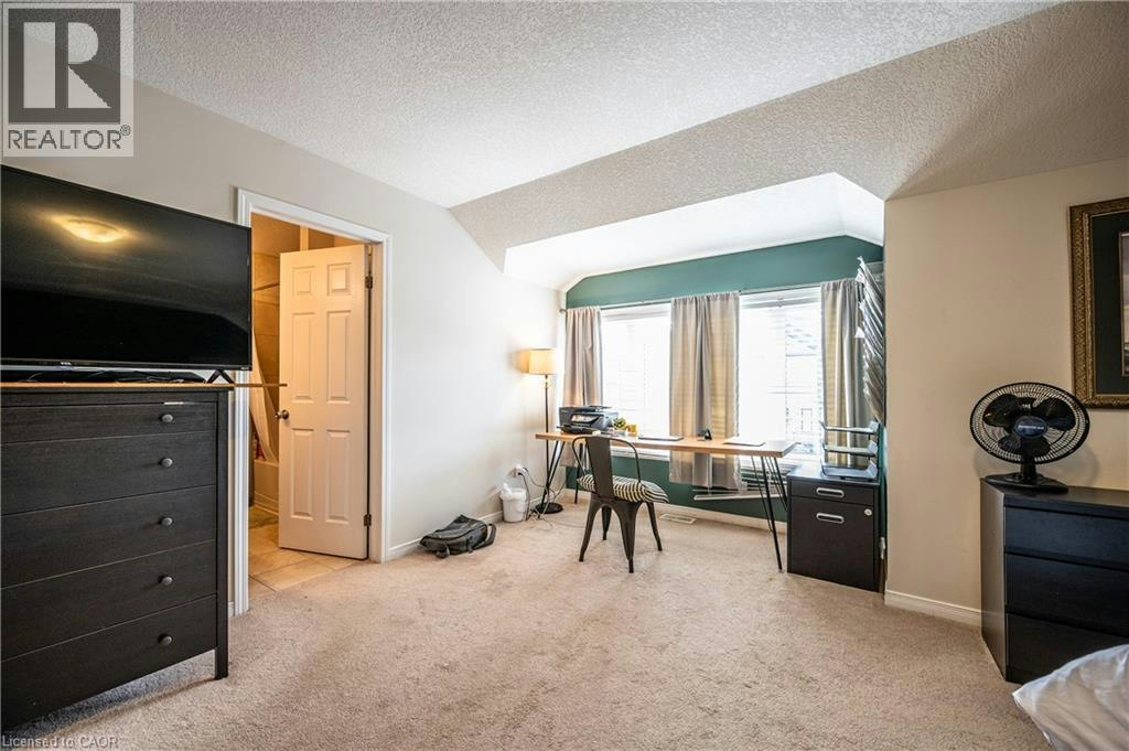 298 Ginseng Street, Waterloo, ON, N2V 0B3 - 12