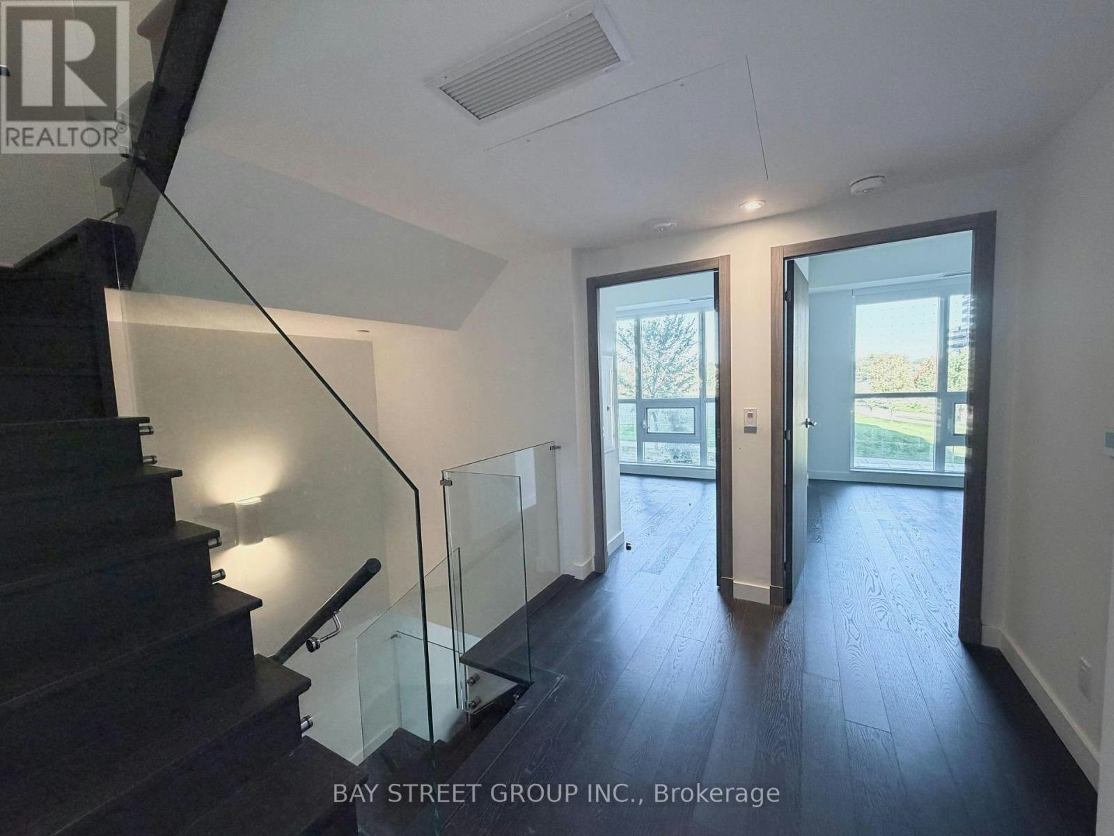 103-33 Mcmahon Drive, Toronto, ON, M2K 0J2 - 8